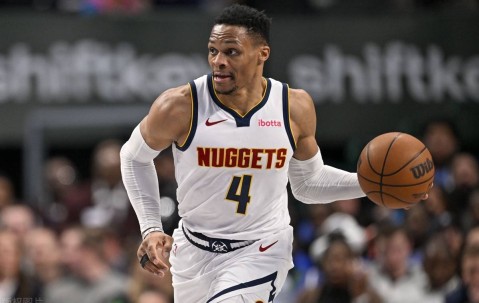 九游下载-穆雷在独行侠比赛中出色防守，大比分获胜引发热议！