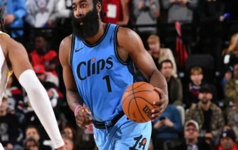 九游下载-哈登在德国队比赛中战术调整，晋级下一阶段引发热议！